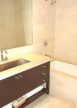 ***** Hotel Safehouse Suites Manhattan New York USA